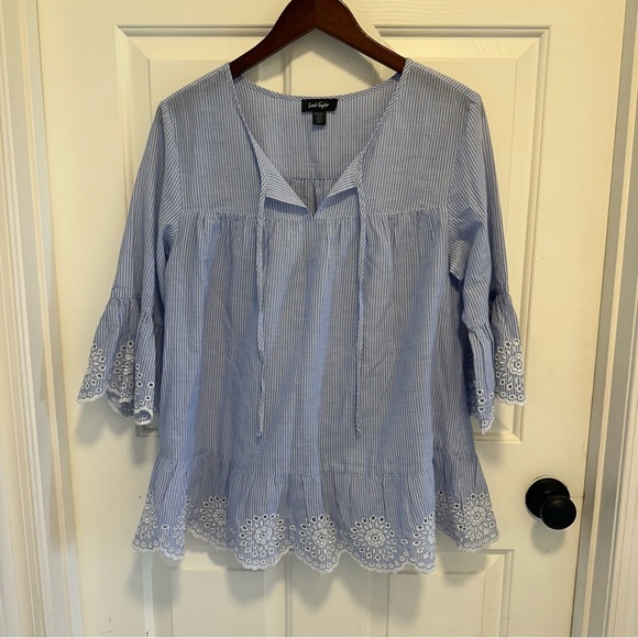 Lord & Taylor Embroidered Peasant Top Size Large - Picture 1 of 7